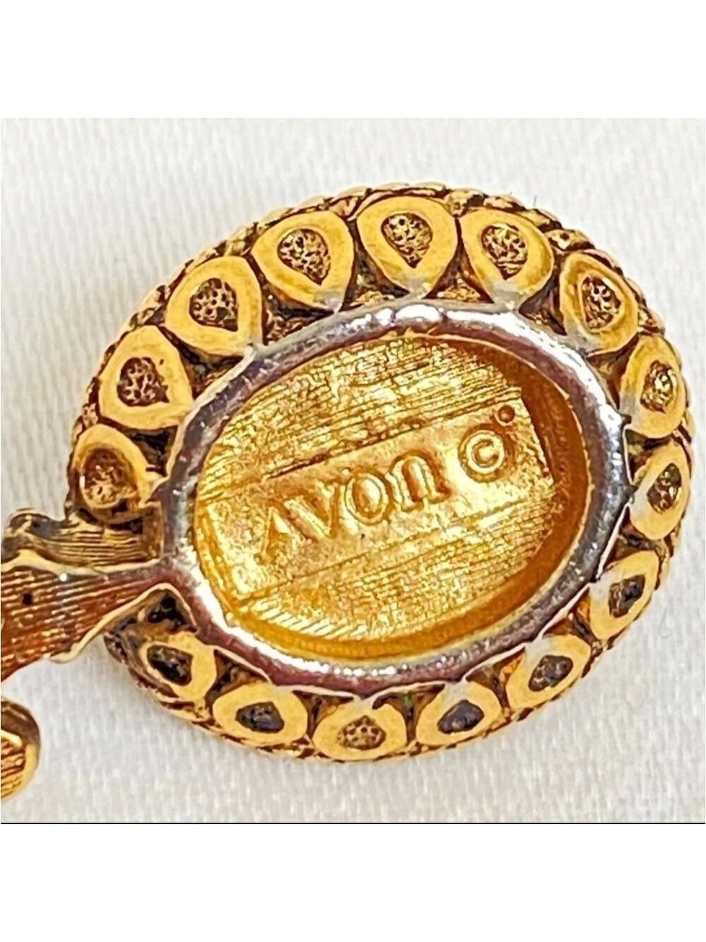 Avon Pendant Necklace Onyx Cabochon Encircled Pearlesque Beads Gold Tone Chain - Picture 11 of 14